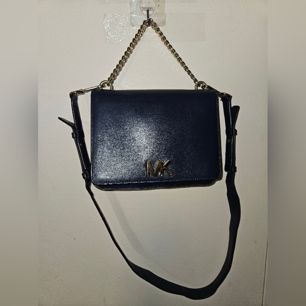 Michael Kors Navy and Beige Interior Bag